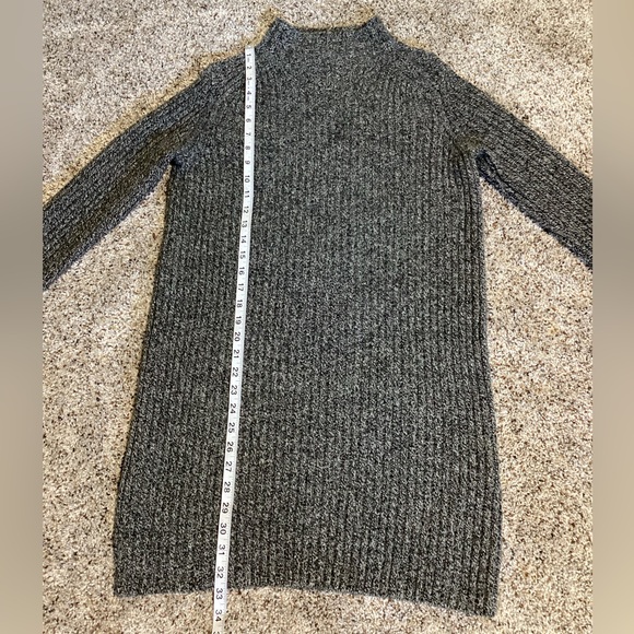 Livi’s Sweater Women 100% Extra Fine Merino Wool Fall Winter Black Long Sleeve - Picture 3 of 7